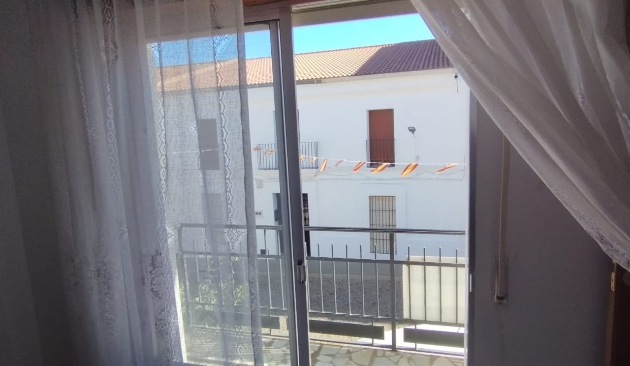 WhatsApp Image 2024-09-17 at 15.10.21 (3)