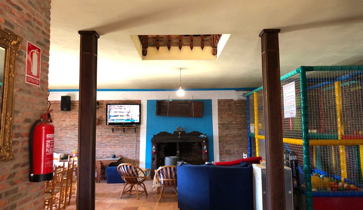 WhatsApp Image 2023-01-09 at 09.32.19