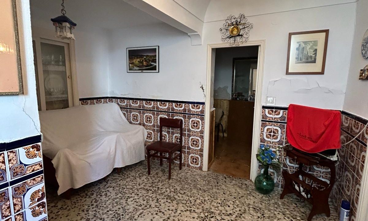 WhatsApp Image 2024-03-15 at 12.47.10 (15)