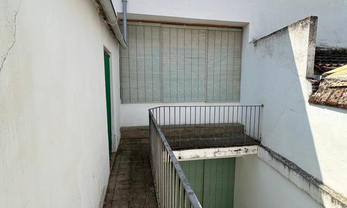 WhatsApp Image 2025-10-17 at 11.51.16 (15)