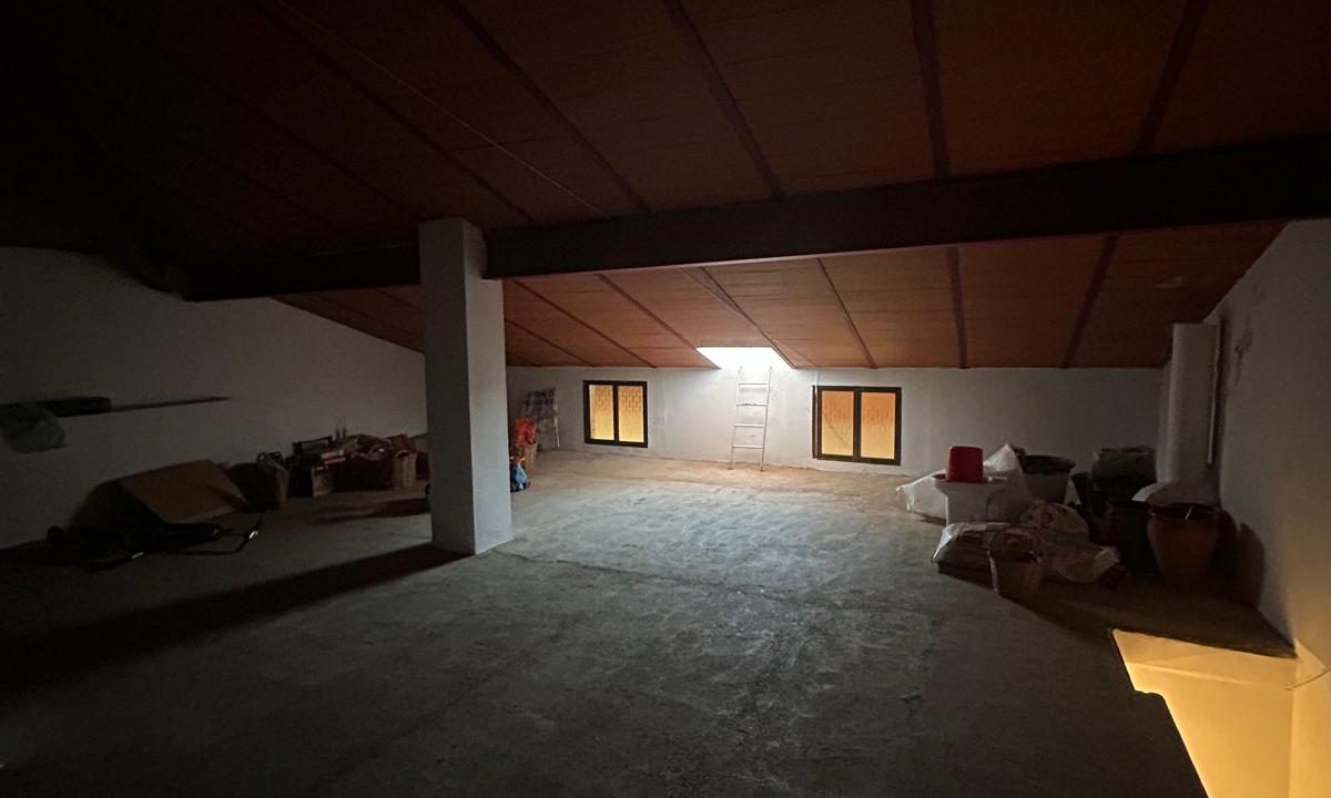 WhatsApp Image 2025-10-17 at 12.04.37 (12)