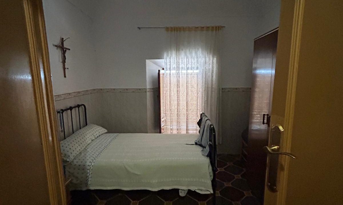 WhatsApp Image 2025-10-17 at 12.04.37 (5)