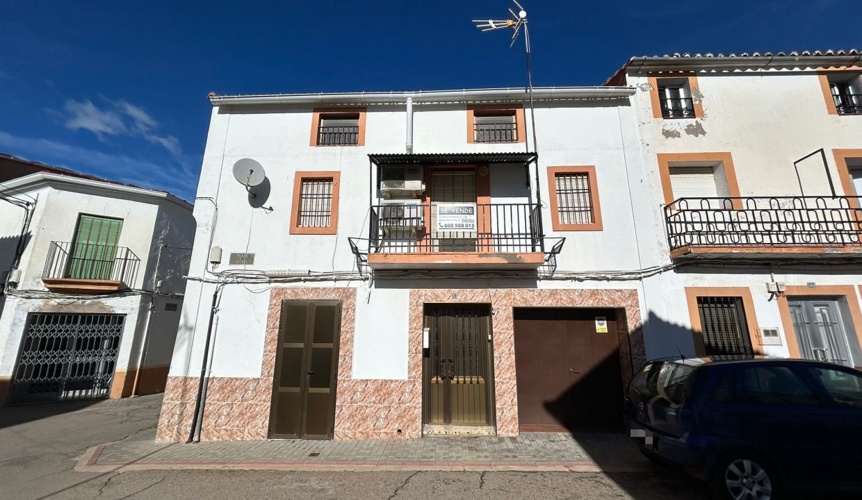 WhatsApp Image 2025-11-25 at 13.38.11